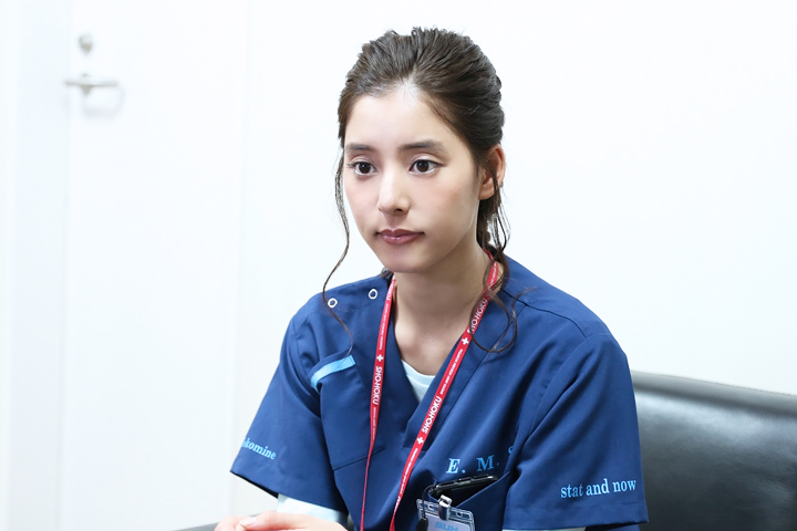 新木優子 直筆サインチェキ CRISIS 公安機動捜査隊特捜班 小栗旬 直筆