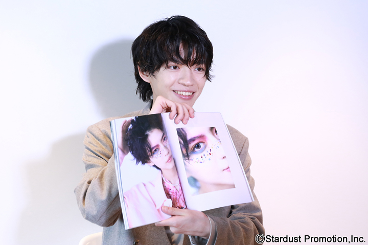 STARDUST WEB - ニュース - 杢代和人 1st写真集「SPROUT」発売記念