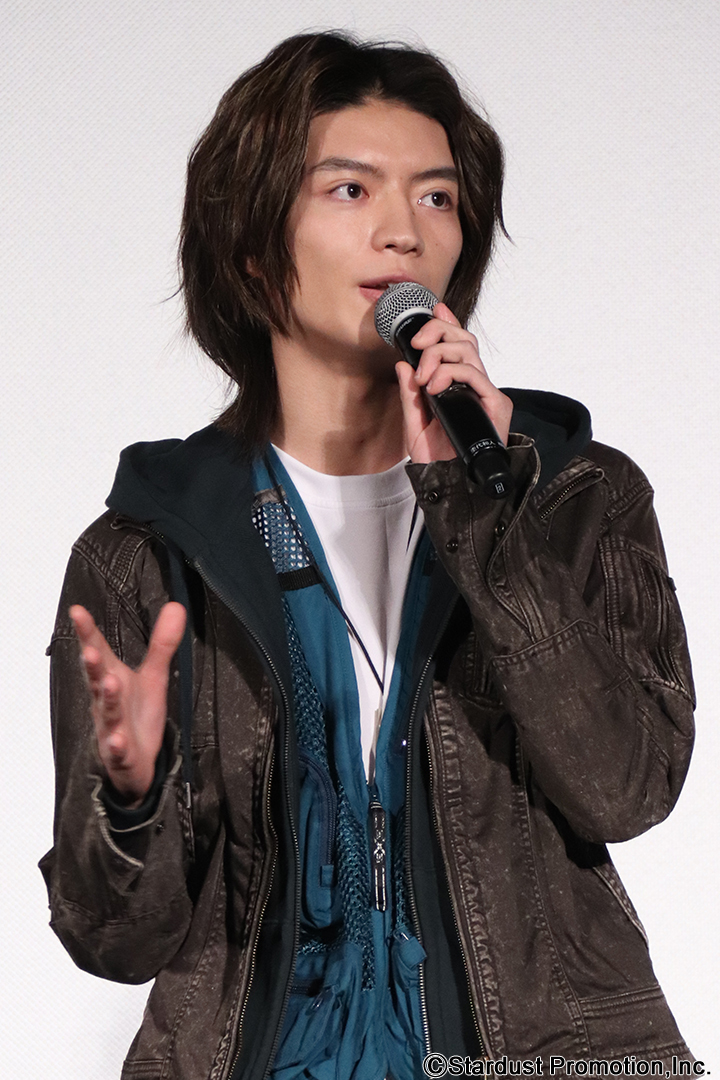 仮面ライダーギーツ トレーディング缶バッチ 鞍馬祢音 仮面